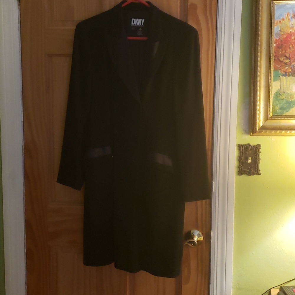 DKNY 100% Rayon Coat !